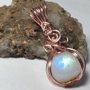 New beginnings pendant